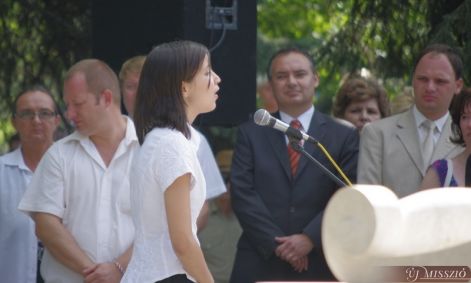 orszagzaszloavatas_2.jpg